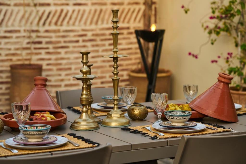 Riad Miloud En Exclusivite 10 P Au Coeur De La Medina Marrakesch Exterior foto