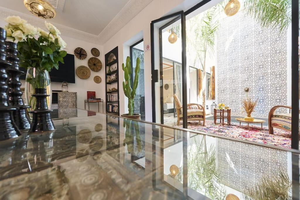 Riad Miloud En Exclusivite 10 P Au Coeur De La Medina Marrakesch Exterior foto